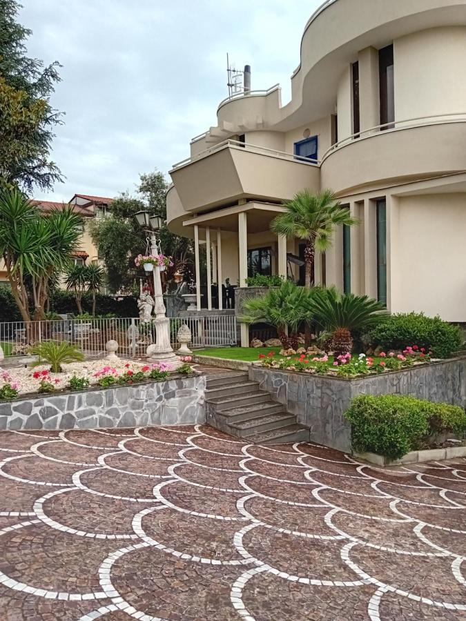 Villa Maria Sole สกาฟาติ ภายนอก รูปภาพ